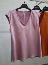Load image into Gallery viewer, Satin Basic Top
