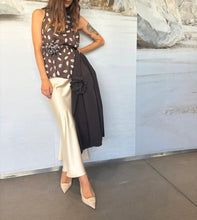Load image into Gallery viewer, Long Skirt
