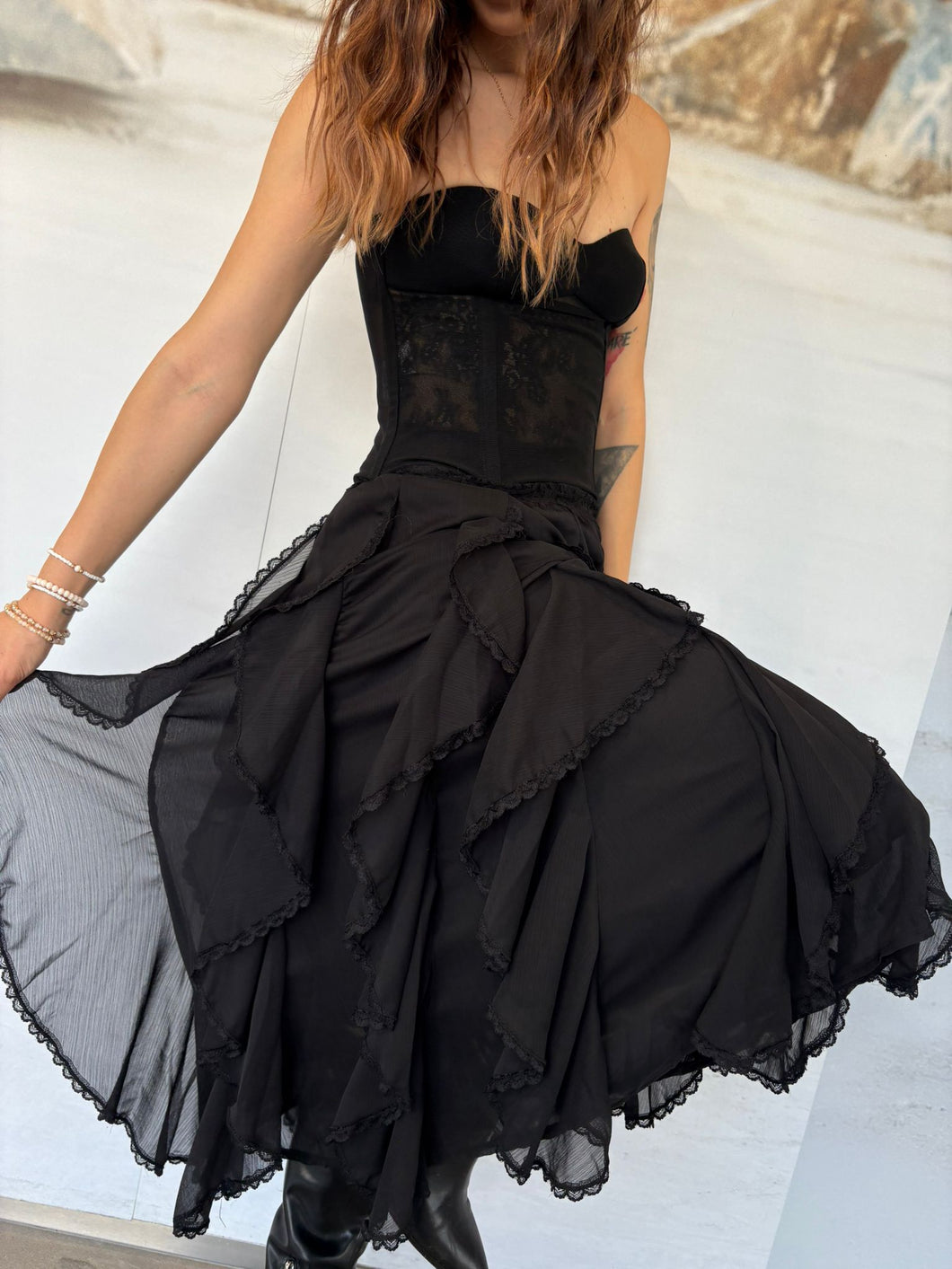 Nero wave skirt